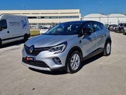Grigio Usata 2021 Renault Captur Intens SUV | 14.850 € (Super prezzo)