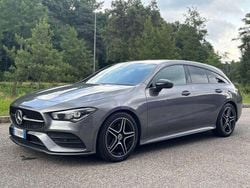 Grigio Usata 2019 Mercedes CLA200 Shooting Brake Premium Station wagon | 21.900 € (Buon prezzo)