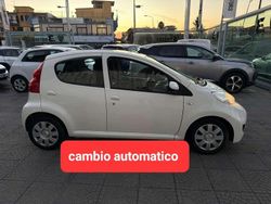 Bianco Usata 2009 Peugeot 107 Due volumi | 4990 € (Buon prezzo)