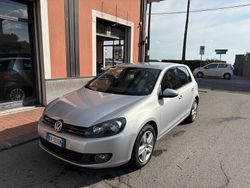 Grigio Usata 2009 VW Golf VI Comfortline Tre volumi | 5900 € (Molto cara)