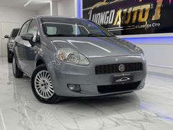 Grigio Usata 2008 Fiat Grande Punto Due volumi | 2200 € (Buon prezzo)