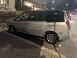 Argento Usata 2009 Lancia Phedra Monovolume | 3500 € (Buon prezzo)