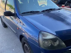 Usata 2005 Renault Clio II Due volumi | 650 € (Ottimo prezzo)