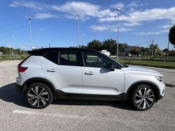 Grigio Usata 2021 Volvo XC40 R-Design SUV | 28.000 € (Molto cara)