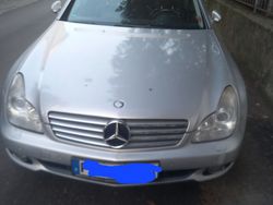 Grigio Usata 2006 Mercedes 320 Tre volumi | 6500 €