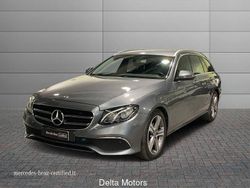 Grigio Usata 2020 Mercedes 200 Station wagon | 23.600 € (Buon prezzo)