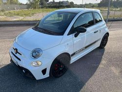 Bianco Usata 2022 Abarth 595 Esseesse Due volumi | 20.990 € (Buon prezzo)