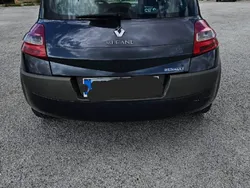Usata 2007 Renault Mégane II Dynamique Tre volumi | 800 € (Super prezzo)