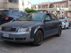 Grigio Usata 2002 Audi A4 Ambiente Tre volumi | 2000 € (Ottimo prezzo)