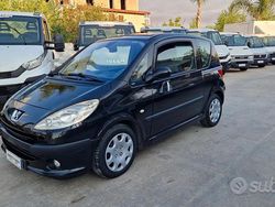 Nero Usata 2005 Peugeot 1007 Monovolume | 1990 € (Buon prezzo)