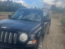 Nero Usata 2007 Jeep Patriot SUV | 2000 €
