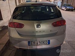 Grigio Usata 2011 Seat Leon Tre volumi | 4000 €