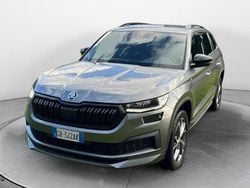 Grigio Usata 2023 Skoda Kodiaq SportLine SUV | 38.900 € (Buon prezzo)