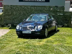 Blu Usata 2007 Mercedes E320 Avantgarde Tre volumi | 10.900 € (Molto cara)