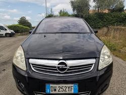 Nero Usata 2009 Opel Zafira Monovolume | 2500 € (Buon prezzo)