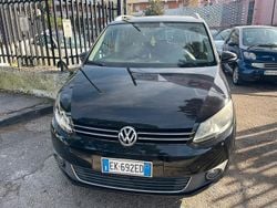 Nero Usata 2012 VW Touran Comfortline Monovolume | 6500 € (Buon prezzo)