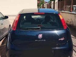 Blu Usata 2015 Fiat Punto Due volumi | 8500 € (Molto cara)