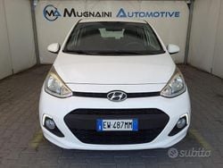 Bianco Usata 2014 Hyundai i10 Comfort Due volumi | 6900 €