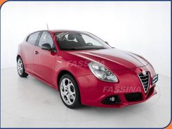 Rosso Usata 2015 Alfa Romeo Giulietta Sprint Due volumi | 9900 € (Cara)
