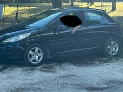 Nero Usata 2006 Peugeot 207 Due volumi | 2500 € (Buon prezzo)