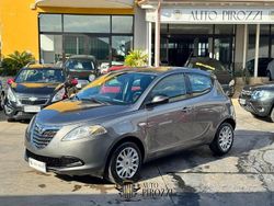 Grigio Usata 2014 Lancia Ypsilon Due volumi | 6900 € (Buon prezzo)