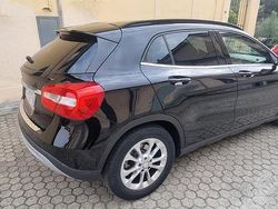 Usata 2017 Mercedes GLA180 SUV | 17.000 € (Buon prezzo)