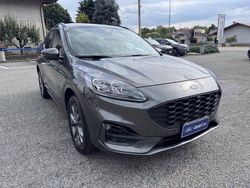 Magnetic grey Usata 2023 Ford Kuga ST-Line X SUV | 28.500 € (Cara)
