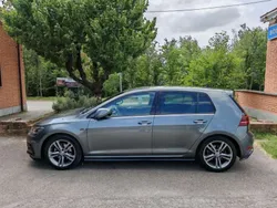 Grigio Usata 2018 VW Golf VII R-line Tre volumi | 16.000 € (Buon prezzo)