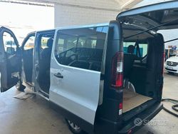 Usata 2018 Nissan NV300 Furgone | 16.700 €