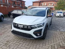 Bianco Nuova 2024 Dacia Jogger Expression Monovolume | 19.490 €