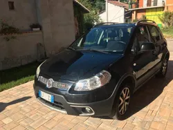 Usata 2011 Fiat Sedici SUV | 3500 € (Buon prezzo)