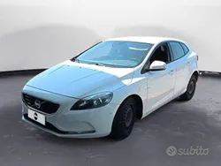 Bianco Usata 2012 Volvo V40 Momentum Station wagon | 5901 € (Buon prezzo)