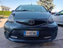Grigio Usata 2014 Toyota Aygo Edition Due volumi | 5700 € (Buon prezzo)