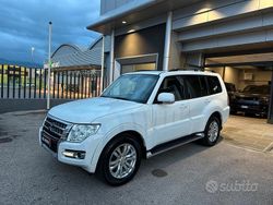 Bianco Usata 2015 Mitsubishi Pajero Instyle SUV | 24.500 € (Buon prezzo)