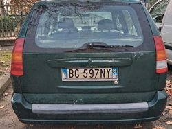 Verde Usata 1999 Mitsubishi Colt Tre volumi | 500 €