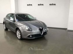 Gray Usata 2018 Alfa Romeo Giulietta Business Tre volumi | 11.900 € (Buon prezzo)