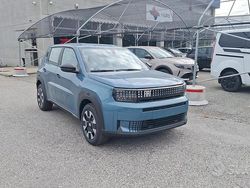 Blu Nuova 2025 Fiat Panda Icon Due volumi | 19.200 €