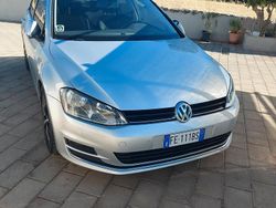 Usata 2016 VW Golf VII Tre volumi | 9800 € (Ottimo prezzo)