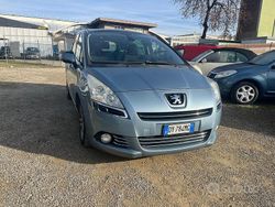 Blu Usata 2010 Peugeot 5008 Monovolume | 3300 € (Buon prezzo)
