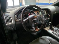 Nero Usata 2008 Audi Q7 SUV | 13.000 €