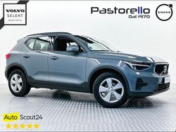 Argento Usata 2022 Volvo XC40 Momentum SUV | 22.840 € (Buon prezzo)
