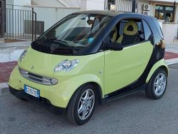 Giallo Usata 2002 Smart ForTwo Coupé Due volumi | 3800 € (Molto cara)