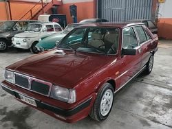 Rosso Usata 1987 Lancia Prisma Tre volumi | 4900 €