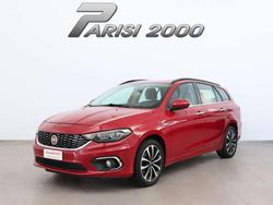Rosso amore Usata 2017 Fiat Tipo Lounge Tre volumi | 8900 € (Buon prezzo)