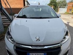 Bianco Usata 2018 Peugeot 208 Allure Due volumi | 8500 € (Ottimo prezzo)