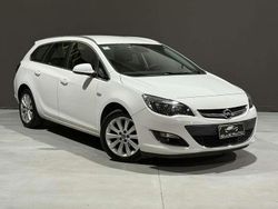 Bianco Usata 2014 Opel Astra Cosmo Station wagon | 5900 € (Buon prezzo)