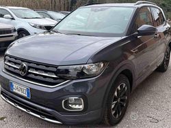 Grigio Usata 2023 VW T-Cross Sportline SUV | 18.900 € (Buon prezzo)