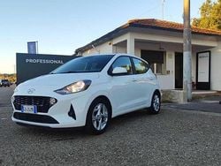 Bianco Usata 2020 Hyundai i10 Advanced Due volumi | 10.900 € (Buon prezzo)