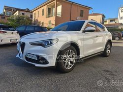 Bianco Usata 2018 Alfa Romeo Stelvio Executive SUV | 15.990 € (Ottimo prezzo)