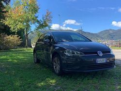 Usata 2018 VW Golf VII Comfortline Tre volumi | 9000 € (Super prezzo)